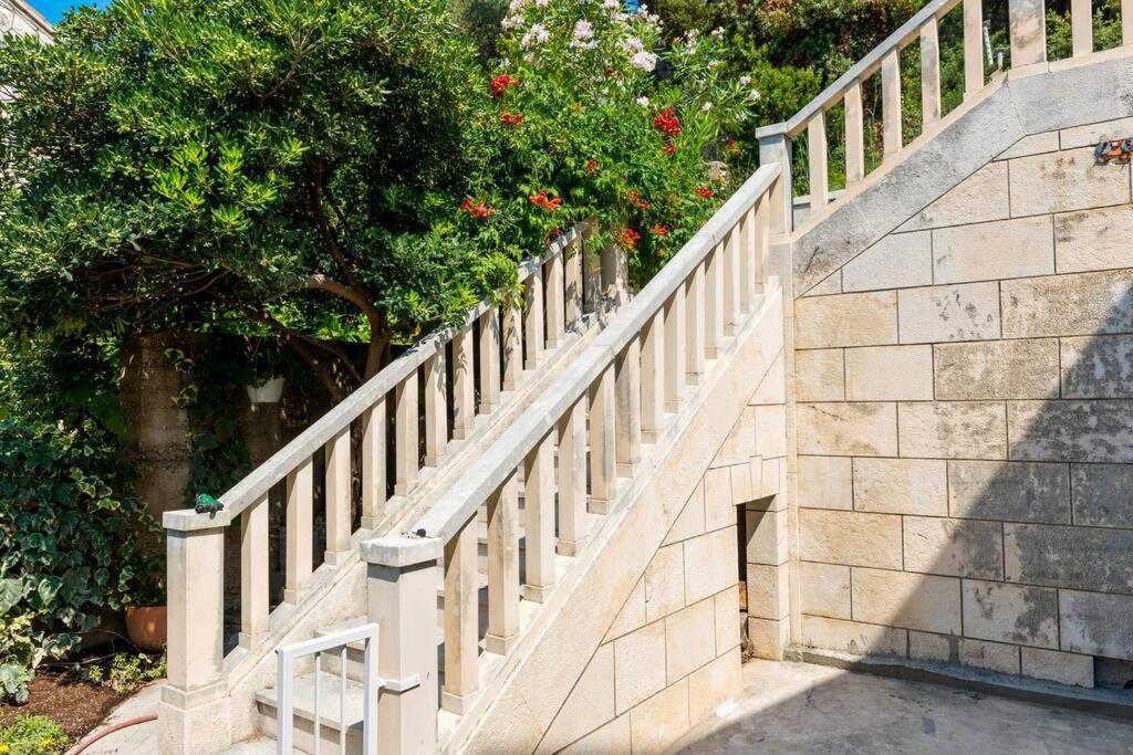 Mihaela & Brigita Bayview Studio Apartments دوبروفينك المظهر الخارجي الصورة